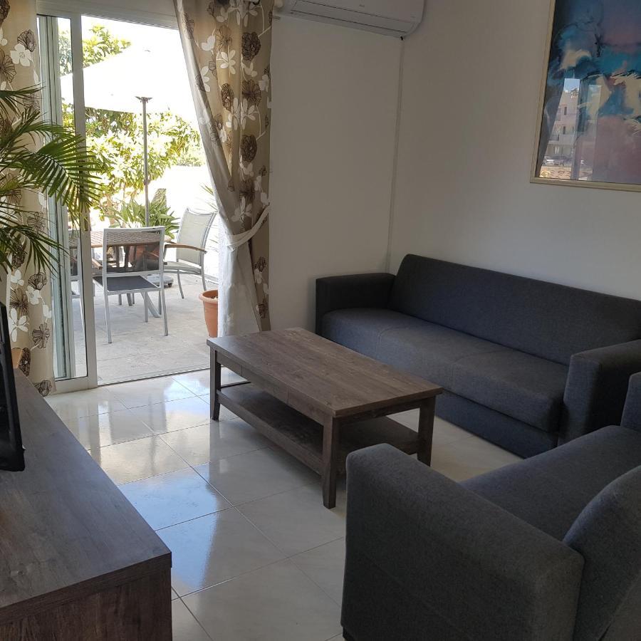 Ferienwohnung Peaceful Townhouse With Private Pool Near The Sea Paphos Exterior foto
